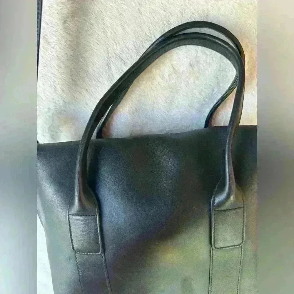 Auth Salvatore Ferragamo bag Women Used Gancini 2Way Shoulder - Picture 14 of 15